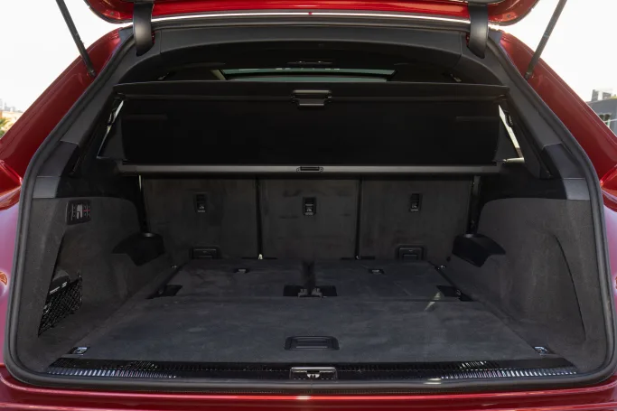 audi q7 cargo space